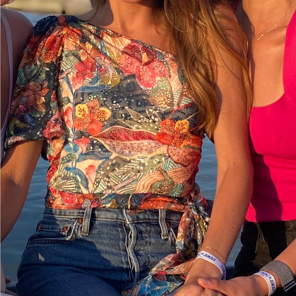 Amanda Uprichard one sleeve Patterned Blouse